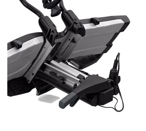 Складная рампа Thule EasyFold XT Loading Ramp для облегчения погрузки и разгрузки велосипедов