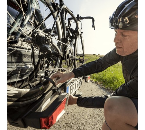 Платформа на фаркоп THULE Easy Fold XT для 3-х велосипедов, 934